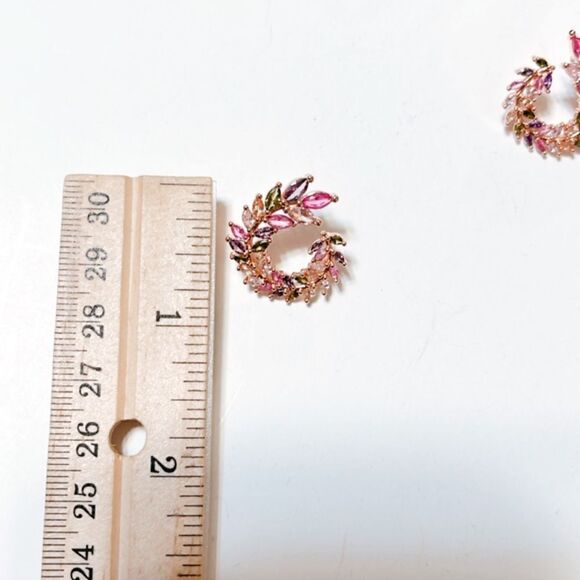 Flower leaf earrings #657 - Picture 4 of 6